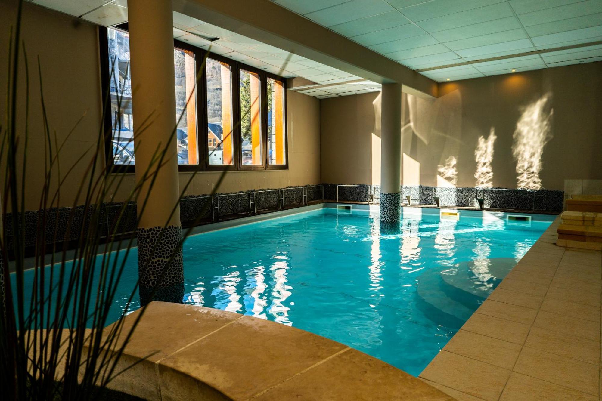 Sejour Spa Inclus Au Centre De St Lary Сен-Ларі-Сулан Екстер'єр фото