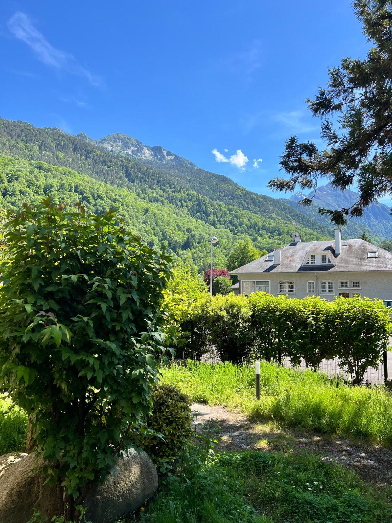 Sejour Spa Inclus Au Centre De St Lary Сен-Ларі-Сулан Екстер'єр фото