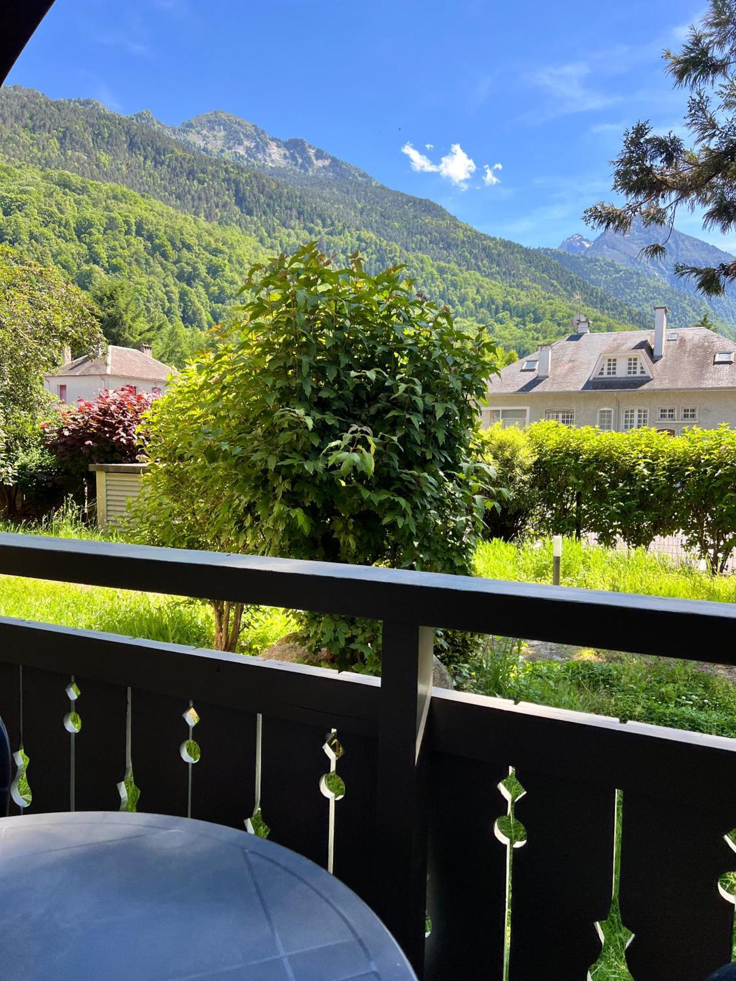Sejour Spa Inclus Au Centre De St Lary Сен-Ларі-Сулан Екстер'єр фото